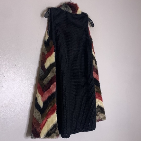 Chevron Faux Fur Bohemian 70s Glam Rock Long Vest Small Women new with tags - Picture 6 of 6